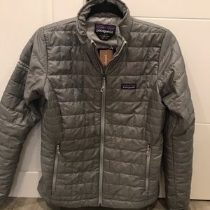 Patagonia Nano Puff Jacket Small feather grey